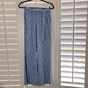 Amazon The Drop by Caralyn Mirand - Flowy floral pants